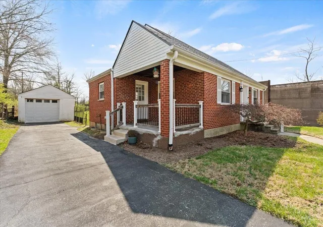 Photo 2 of Sale Pending at 10019 Zig Zag Rd, Montgomery, OH 45242 | MLS# 1883471 | Listing updated on 2026-09-10