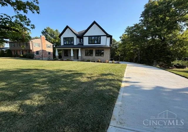 Single family home for sale at 6690 Hitchingpost Ln, Cincinnati, OH 45230 | MLS# 1883481 | Listing updated on 2026-09-03