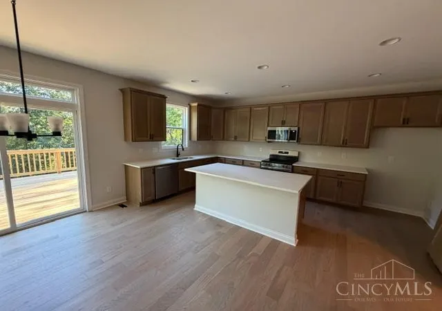 Photo 3 of Single family home for sale at 6690 Hitchingpost Ln, Cincinnati, OH 45230 | MLS# 1883481 | Listing updated on 2026-09-03
