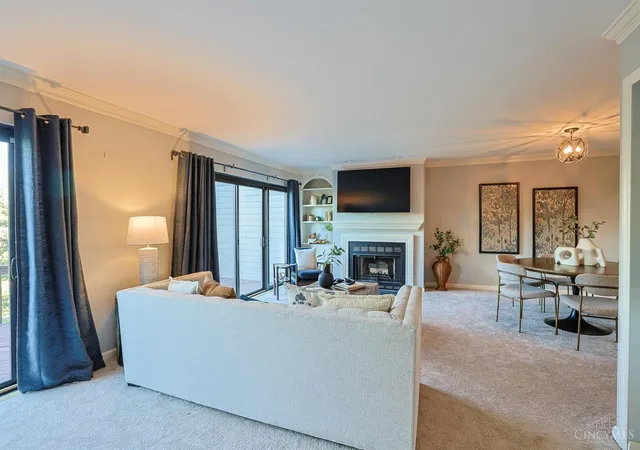 Listing Photo 5 - Condo for sale in building located at 90 Carpenters Ridge, Blue Ash, OH 45241