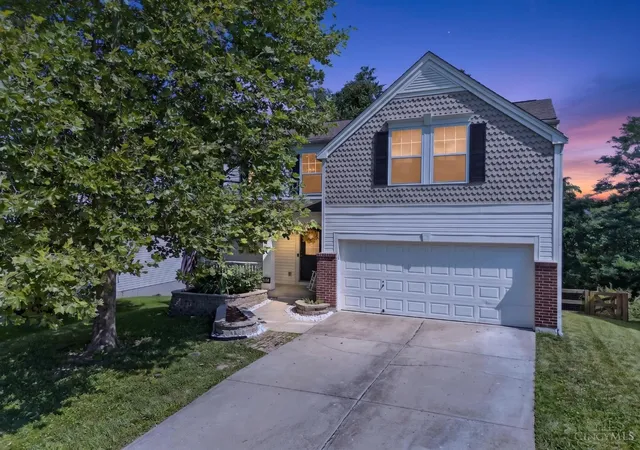 Photo 1 of Sale Pending at 204 Lights Pointe Ct, New Richmond, OH 45157 | MLS# 1879805 | Listing updated on 2026-09-10