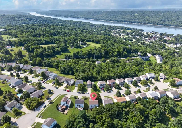 Photo 60 of Sale Pending at 204 Lights Pointe Ct, New Richmond, OH 45157 | MLS# 1879805 | Listing updated on 2026-09-10
