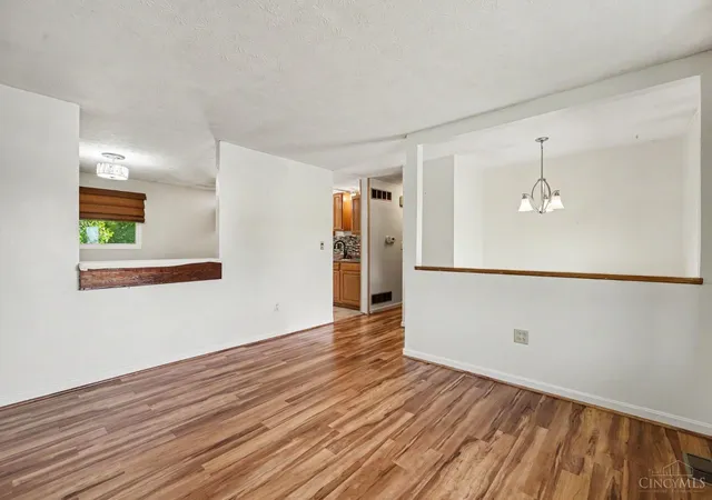Photo 4 of Single family home for sale at 3250 New Year Dr, Cincinnati, OH 45251 | MLS# 1886862 | Listing updated on 2026-10-08