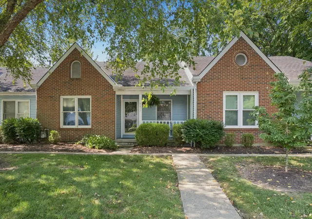Photo 1 of Condo for sale at 5477 Hanover Cir, Cincinnati, OH 45230 | MLS# 1887012 | Listing updated on 2026-10-12