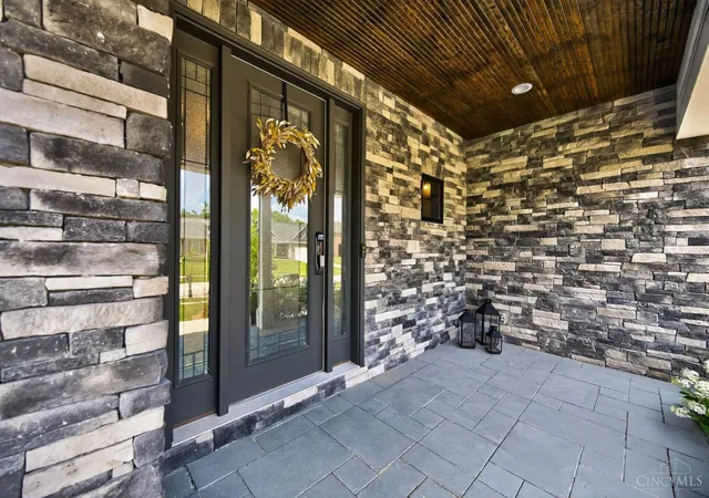 Photo 2 of Single family home for sale at 6582 Rosewood Ln, Goshen, OH 45122 | MLS# 1887157 | Listing updated on 2026-09-09