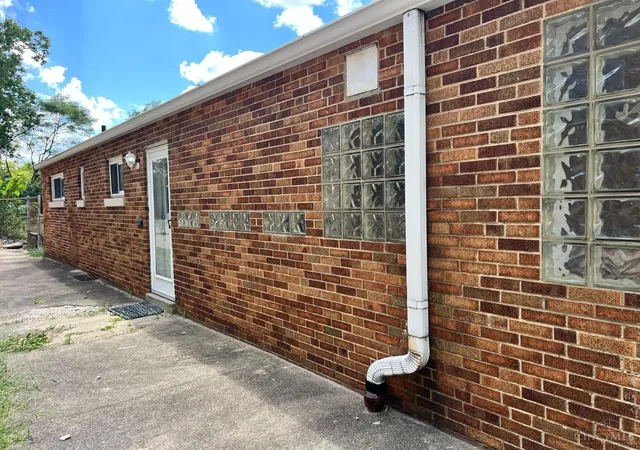 Photo 4 of Single family home for sale at 4107 W 8th Street, Cincinnati, OH 45205 | MLS# 1887928 | Listing updated on 2026-09-10
