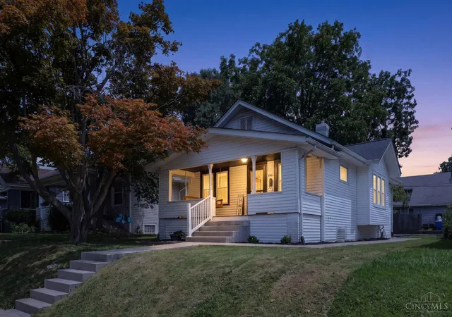 Photo 2 of Single family home for sale at 310 N F St, Hamilton, OH 45013 | MLS# 1888940 | Listing updated on 2026-09-09