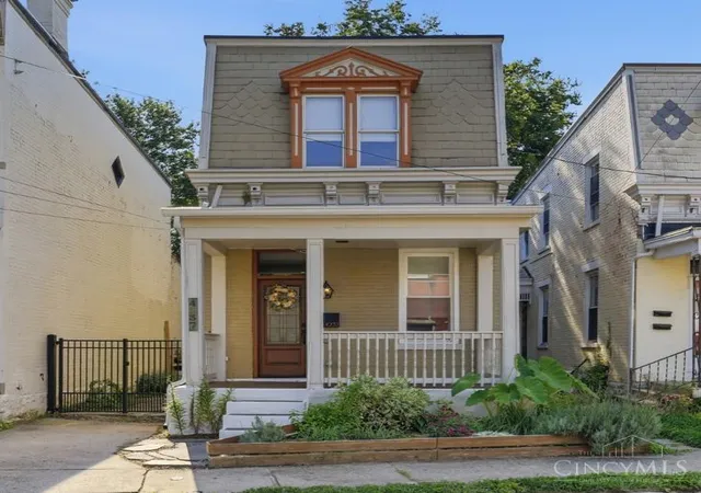 Single family home for sale at 4237 Turrill St, Cincinnati, OH 45223 | MLS# 1889164