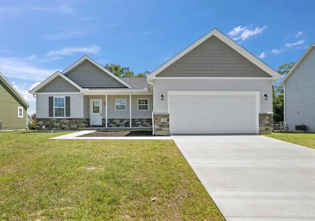 Photo 1 of Sale Pending at 128 Kelly Dr, Williamsburg, OH 45176 | MLS# 1889105 | Listing updated on 2026-10-10