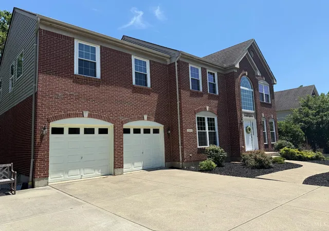 Photo 2 of Sale Pending at 6058 Windy Holw Ct, Miami Twp, OH 45140 | MLS# 1889707 | Listing updated on 2026-09-07