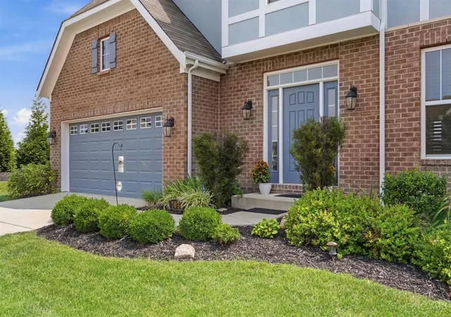 Photo 3 of Sale Pending at 7030 Quellin Blvd, Maineville, OH 45039 | MLS# 1889756 | Listing updated on 2026-09-01