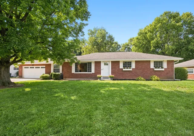 Photo 2 of Single family home for sale at 5289 Charlene Ave, Fairfield, OH 45014 | MLS# 1889087 | Listing updated on 2026-09-04