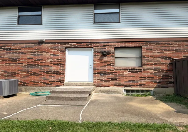 Photo 25 of Sale Pending at 2065 Woodtrail Dr #36, Fairfield, OH 45014 | MLS# 1888865 | Listing updated on 2026-09-14