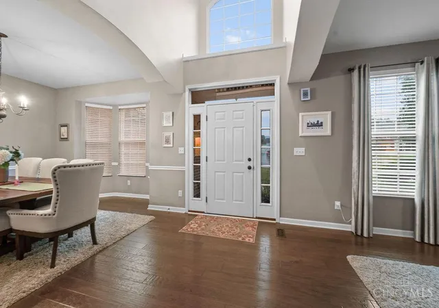 Photo 2 of Sale Pending at 7378 Airy View Dr, Liberty Twp, OH 45044 | MLS# 1890400 | Listing updated on 2026-09-03