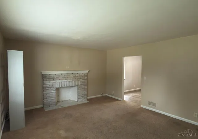 Photo 2 of Sale Pending at 3249 Werk Rd, Cincinnati, OH 45211 | MLS# 1890705 | Listing updated on 2026-10-07