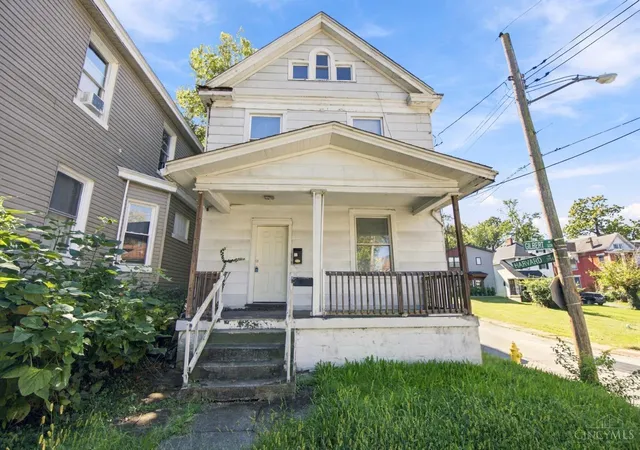 Photo 1 of Single family home for sale at 3238 Gilbert Ave, Cincinnati, OH 45207 | MLS# 1890824 | Listing updated on 2026-10-12