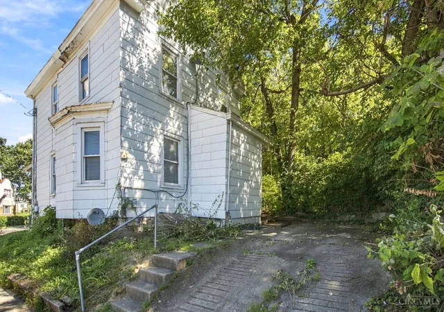 Photo 25 of Single family home for sale at 3238 Gilbert Ave, Cincinnati, OH 45207 | MLS# 1890824 | Listing updated on 2026-10-12