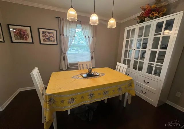 Photo 4 of Sale Pending at 6 N Marshall Rd, Middletown, OH 45042 | MLS# 1891155 | Listing updated on 2026-09-04