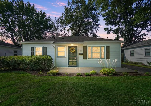 Photo 1 of Sale Pending at 619 Western Ave, Mason, OH 45040 | MLS# 1892284 | Listing updated on 2026-09-08