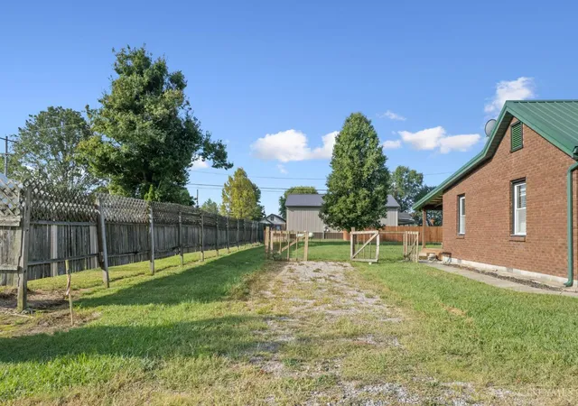 Photo 4 of Sale Pending at 118 Mae St, Sardinia, OH 45171 | MLS# 1891898 | Listing updated on 2026-09-06