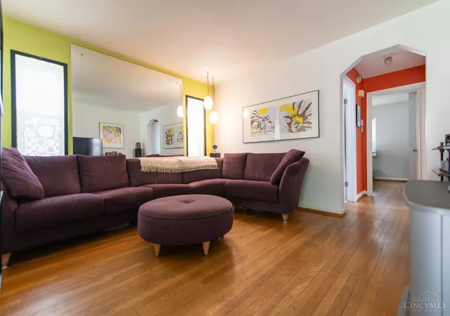 Photo 2 of Sale Pending at 8104 Lake Ave, Cincinnati, OH 45236 | MLS# 1892369 | Listing updated on 2026-09-06