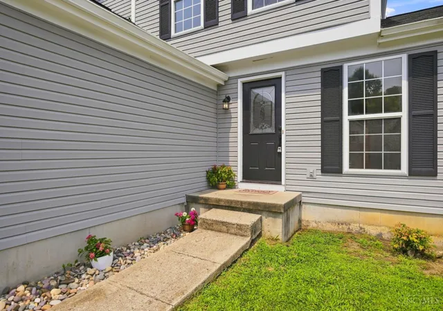 Photo 3 of Sale Pending at 1263 Glen Hvn Ln, Union Twp, OH 45103 | MLS# 1892415 | Listing updated on 2026-09-08
