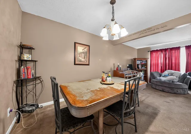 Photo 4 of Single family home for sale at 1501 Thornberry Rd, Batavia Twp, OH 45102 | MLS# 1892425 | Listing updated on 2026-10-28