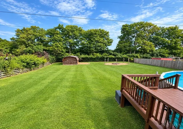 Photo 3 of Single family home for sale at 704 W Aberdeen Dr, Trenton, OH 45067 | MLS# 1892399 | Listing updated on 2026-09-23