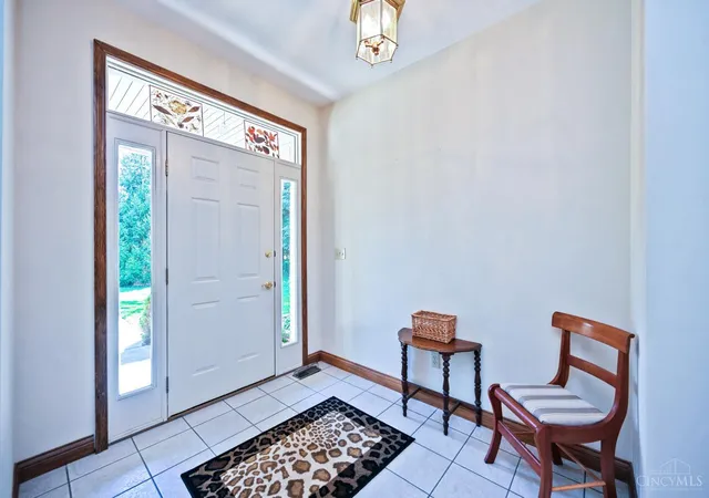 Photo 4 of Single family home for sale at 1484 Monroe Farms Ln, Monroe Twp, OH 45157 | MLS# 1892441 | Listing updated on 2026-09-10