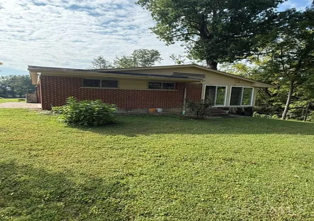 Photo 2 of Single family home for sale at 1316 Betty Ln, Miami Twp, OH 45150 | MLS# 1892443 | Listing updated on 2026-09-01