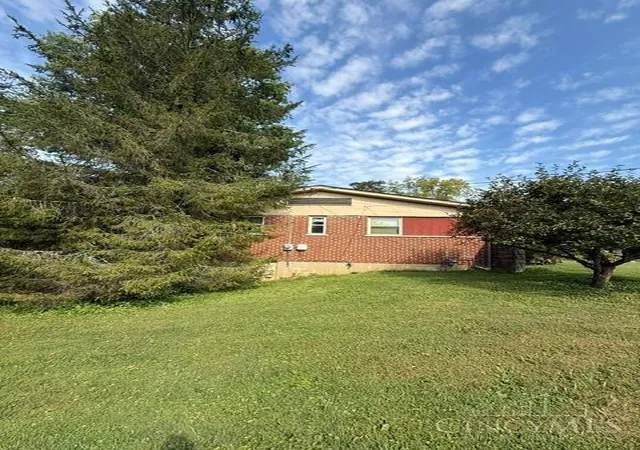 Photo 4 of Single family home for sale at 1316 Betty Ln, Miami Twp, OH 45150 | MLS# 1892443 | Listing updated on 2026-09-01