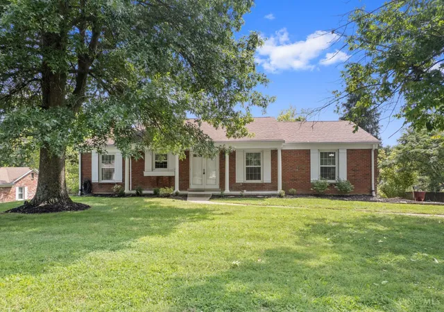 Photo 2 of Single family home for sale at 5818 Kenwood Rd, Madeira, OH 45243 | MLS# 1892446 | Listing updated on 2026-10-05