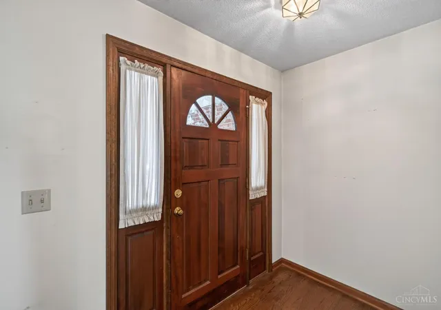 Photo 4 of Sale Pending at 25342 Orchard Dr, West Harrison, IN 47060 | MLS# 1892322 | Listing updated on 2026-09-14