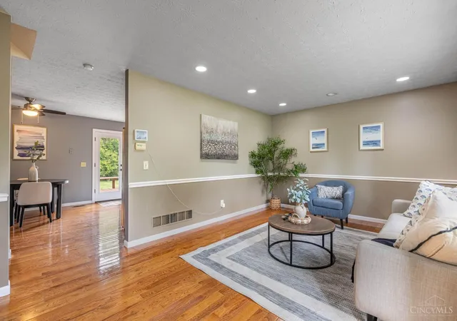 Photo 1 of Sale Pending at 7503 Vinnedge Rd, Fairfield Twp, OH 45011 | MLS# 1892455 | Listing updated on 2026-09-05