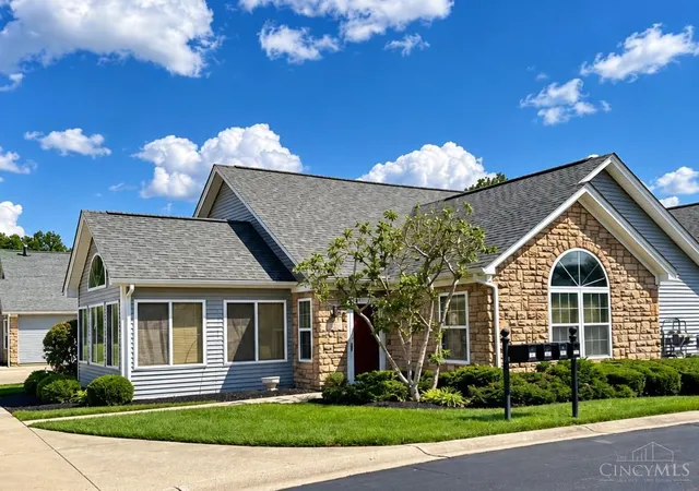 Condo for sale at 1101 St Andrews Cir, Milford, OH 45150 | MLS# 1892341