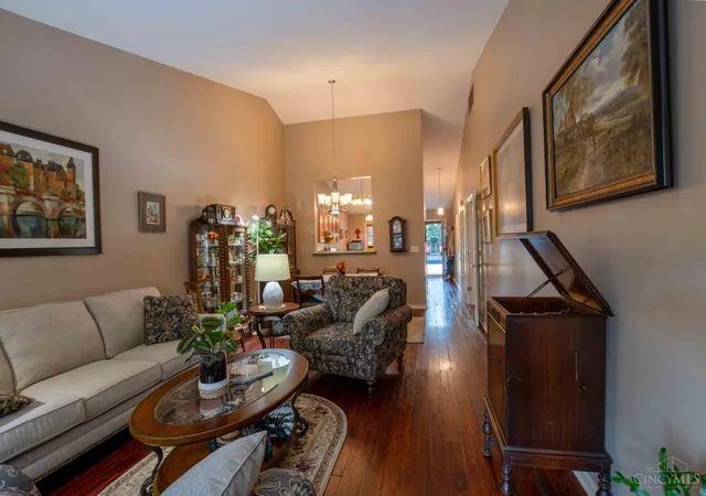 Photo 3 of Townhouse for sale at 4081 Bonita, Middletown, OH 45044 | MLS# 1892545 | Listing updated on 2026-09-30