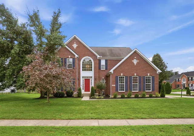 Photo 1 of Sale Pending at 6107 Southern Hills Dr, Goshen, OH 45122 | MLS# 1892560 | Listing updated on 2026-09-11