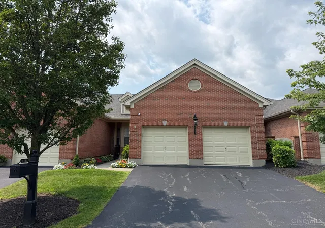 Photo 1 of Sale Pending at 6533 Foxtail Ln, Liberty Twp, OH 45044 | MLS# 1892423 | Listing updated on 2026-09-10