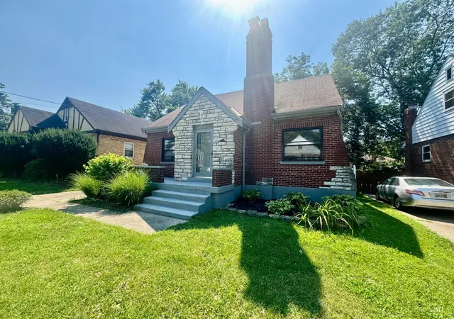 Photo 2 of Single family home for sale at 1523 Sidona Ln, Cincinnati, OH 45238 | MLS# 1892588 | Listing updated on 2026-09-03