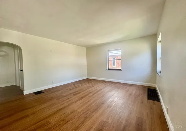 Photo 3 of Single family home for sale at 1523 Sidona Ln, Cincinnati, OH 45238 | MLS# 1892588 | Listing updated on 2026-09-03
