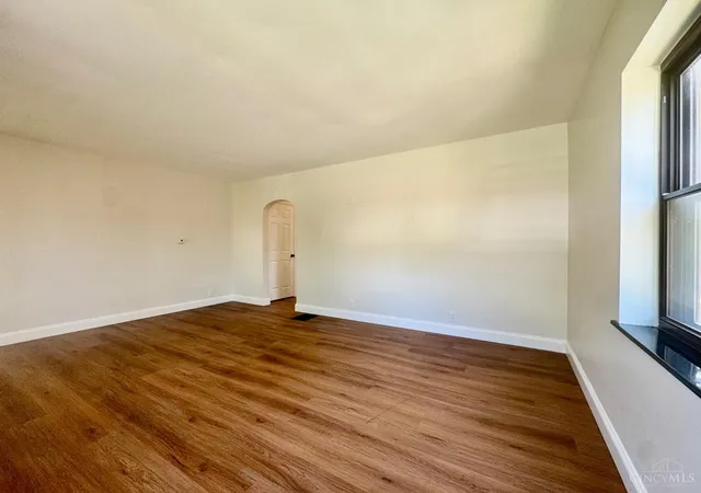 Photo 4 of Single family home for sale at 1523 Sidona Ln, Cincinnati, OH 45238 | MLS# 1892588 | Listing updated on 2026-09-03