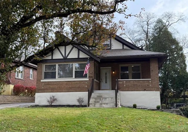 Photo 1 of Single family home for sale at 2942 Woodrow Ave, Cincinnati, OH 45211 | MLS# 1892593 | Listing updated on 2026-09-03