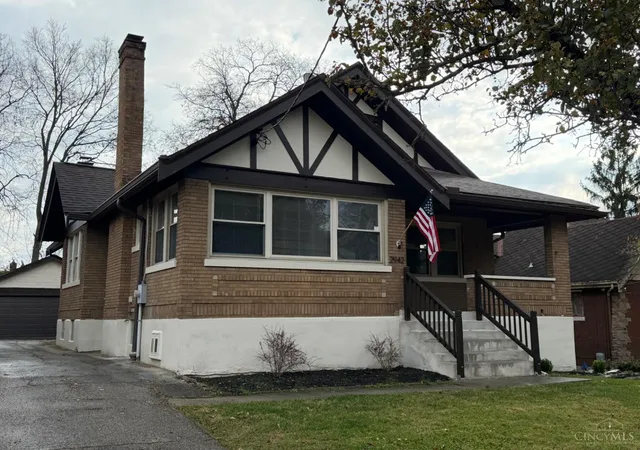 Photo 2 of Single family home for sale at 2942 Woodrow Ave, Cincinnati, OH 45211 | MLS# 1892593 | Listing updated on 2026-09-03