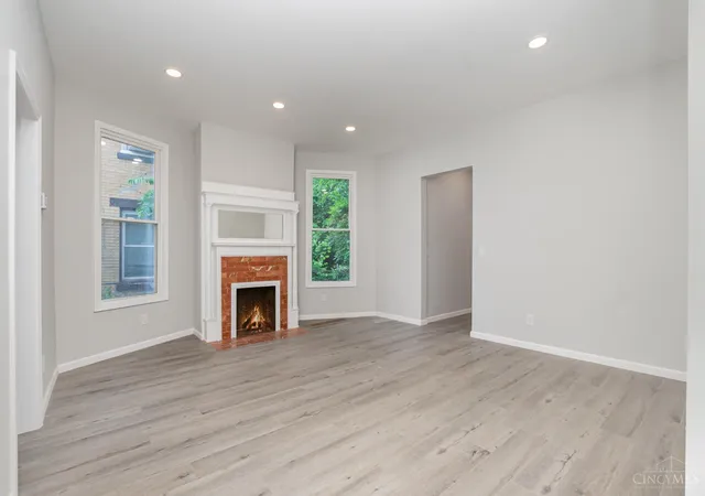 Photo 4 of Single family home for sale at 2213 Highland Ave, Cincinnati, OH 45219 | MLS# 1892577 | Listing updated on 2026-09-02