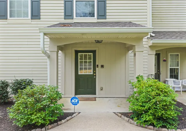 Photo 1 of Sale Pending at 109 Ledgerwoods Dr, Batavia Twp, OH 45102 | MLS# 1892595 | Listing updated on 2026-09-21