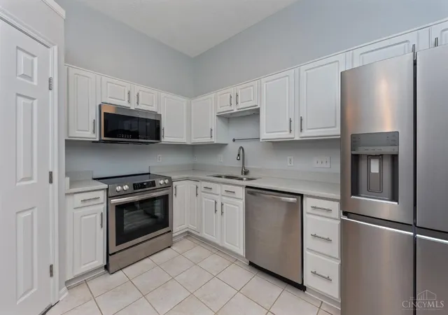 Photo 2 of Condo for sale at 109 Ledgerwoods Dr, Batavia Twp, OH 45102 | MLS# 1892595 | Listing updated on 2026-09-03