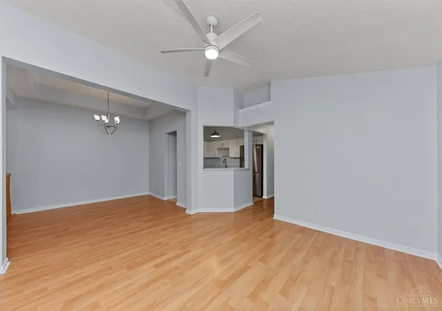 Photo 4 of Sale Pending at 109 Ledgerwoods Dr, Batavia Twp, OH 45102 | MLS# 1892595 | Listing updated on 2026-09-21