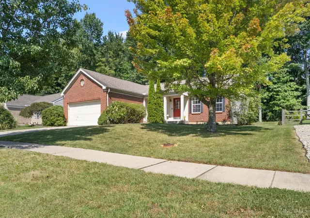 Photo 3 of Single family home for sale at 1518 Creekside Rd, Batavia Twp, OH 45102 | MLS# 1892585 | Listing updated on 2026-10-29