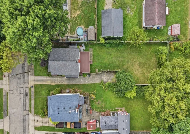 Photo 3 of Sale Pending at 3427 Orchard Ct, Cheviot, OH 45211 | MLS# 1892581 | Listing updated on 2026-09-11