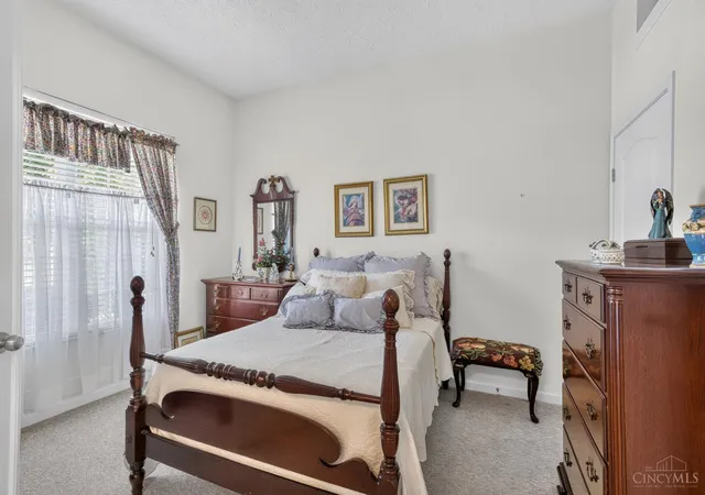 Photo 4 of Sale Pending at 4107 Woodsly Dr, Union Twp, OH 45103 | MLS# 1892590 | Listing updated on 2026-09-05